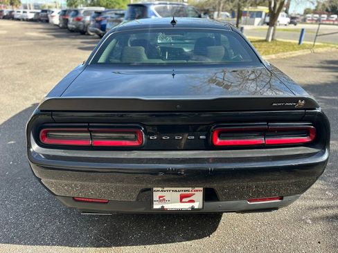 Used 2021 Dodge Challenger R/T Scat Pack image 9
