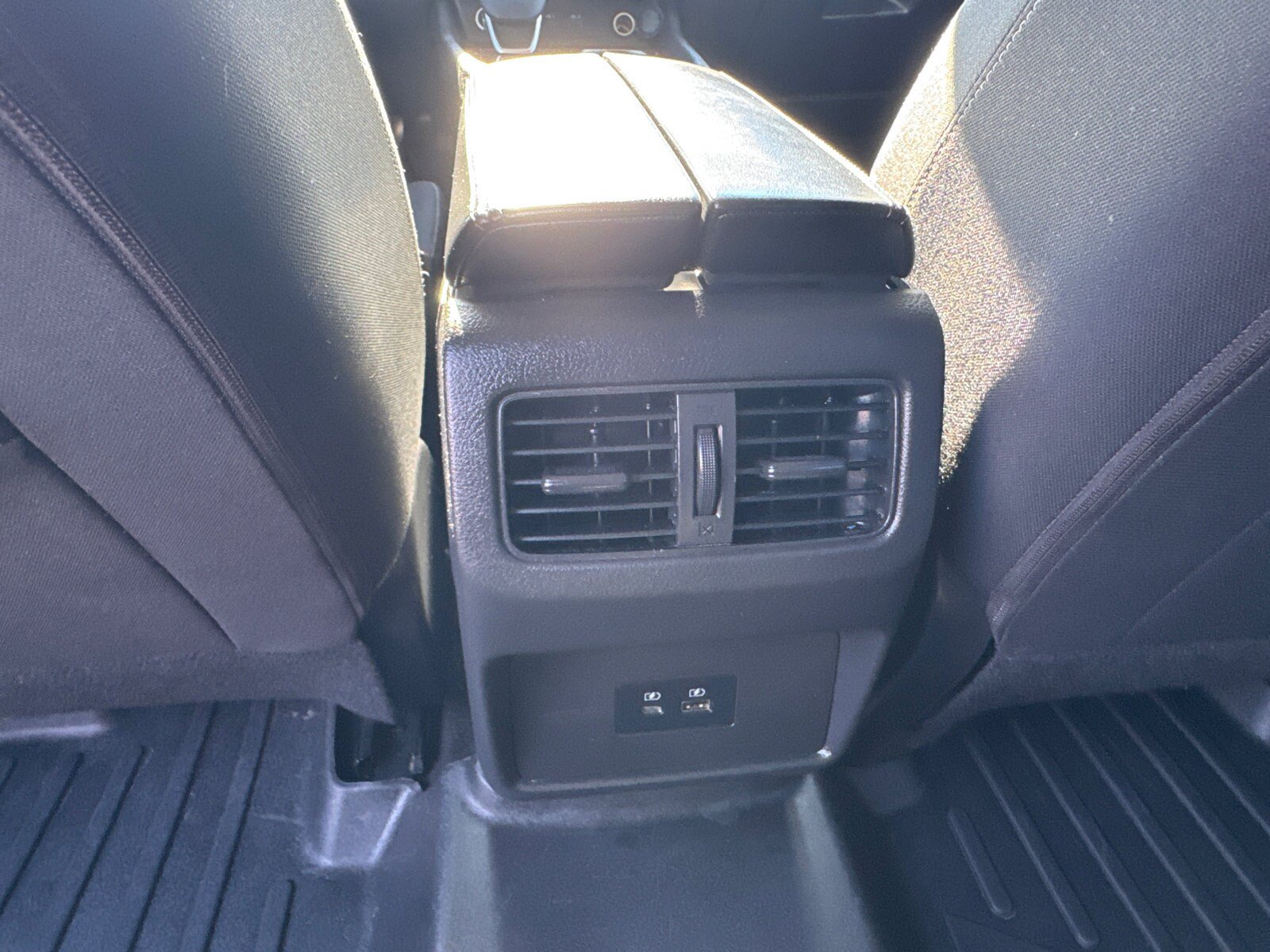 Used 2022 Nissan Rogue SV FWD image 24