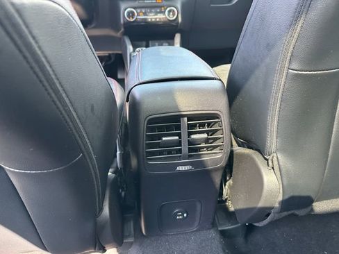 Used 2022 Ford Escape SEL w/ SEL Stealth AWD Package image 17