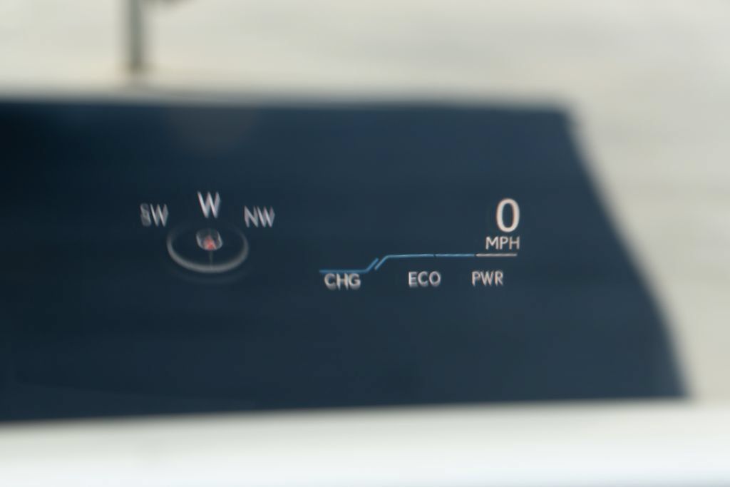 Certified 2024 Lexus ES 300h w/ Premium Package FWD image 24