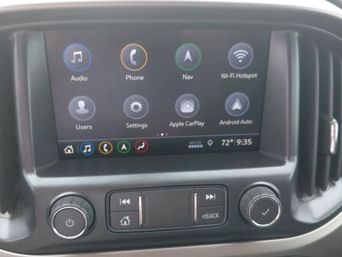 Used 2021 Chevrolet Colorado Z71 AWD/4WD image 31