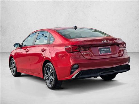 Used 2024 Kia Forte LXS image 8