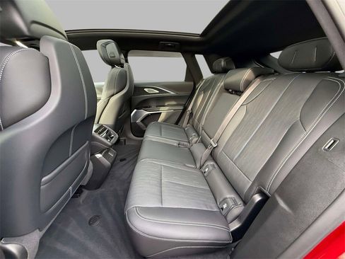 Used 2024 Cadillac Lyriq Luxury w/ LPO, Floor Liner Package image 19