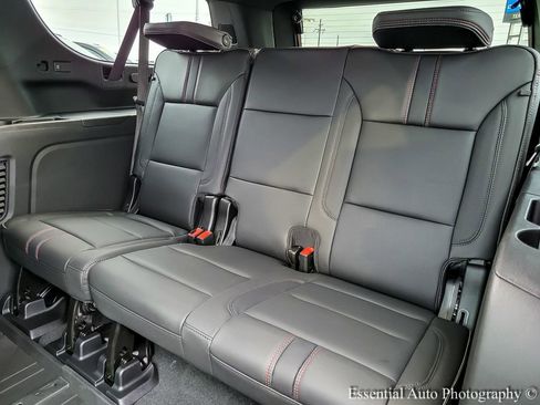 New 2026 Chevrolet Suburban RST w/ RST Capability Package image 11