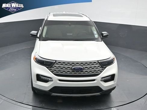 Used 2022 Ford Explorer Limited w/ Limited Technology Package image 10