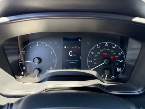 Used 2023 Toyota Corolla LE FWD image 19
