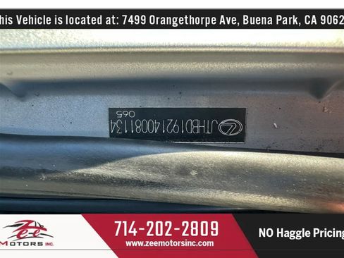 Used 2004 Lexus IS 300 w/ Pwr & Alcantara Pkg RWD image 53