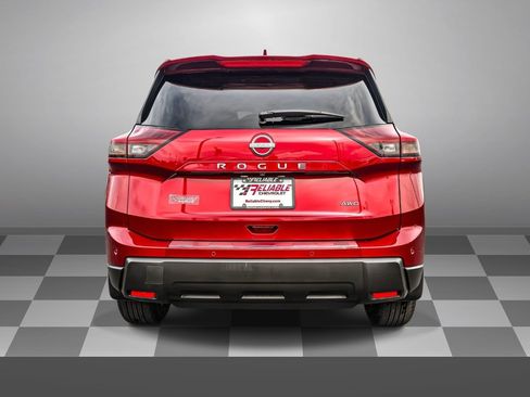 Used 2026 Nissan Rogue SV AWD/4WD image 5