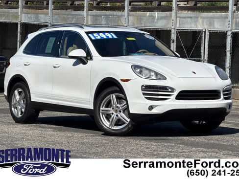 Used 2014 Porsche Cayenne AWD/4WD image 1