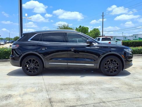 Certified 2023 Lincoln Nautilus Reserve w/ Monochromatic Package FWD image 8