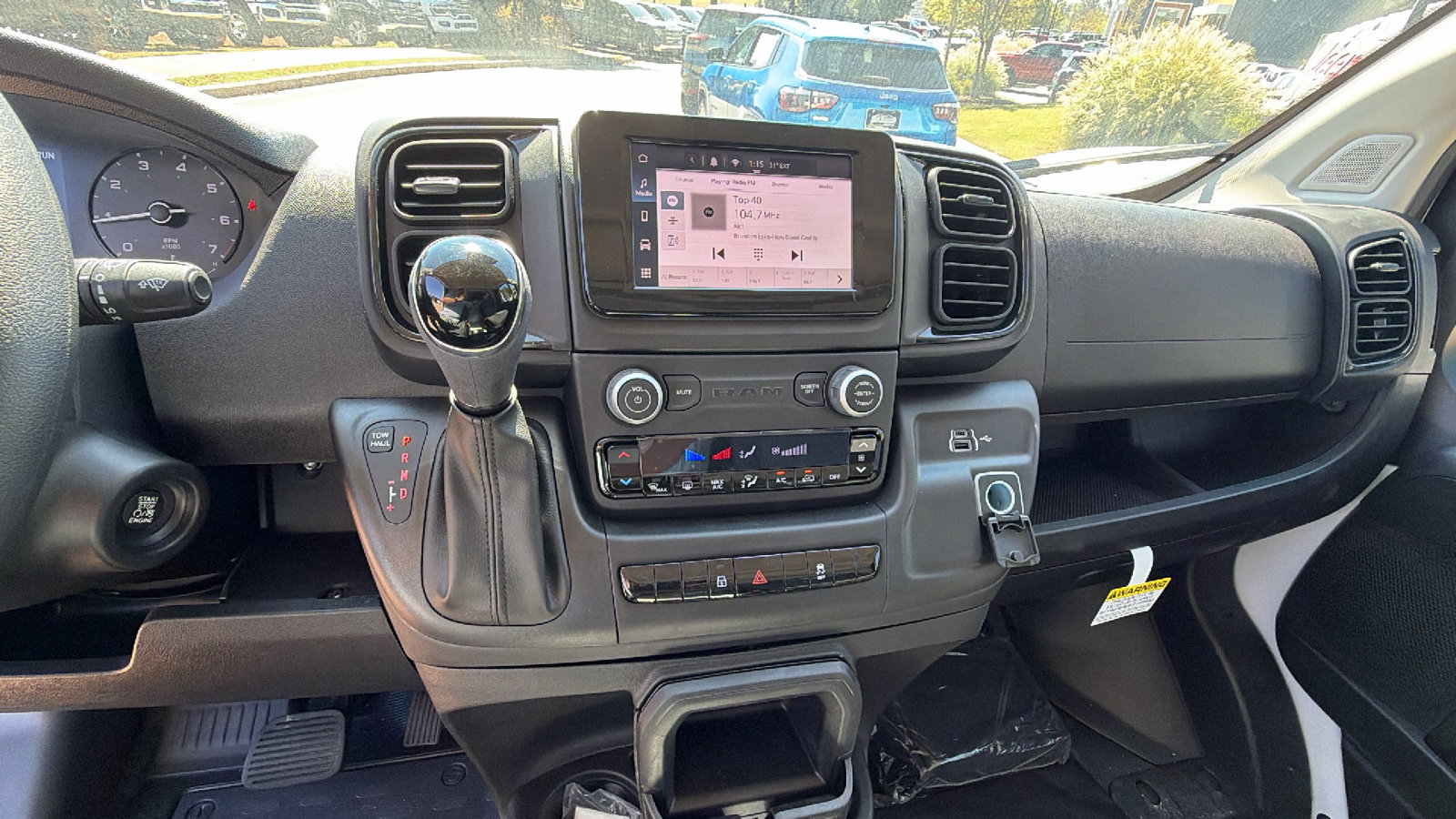 New 2026 RAM ProMaster 3500 w/ Convenience Group FWD image 25