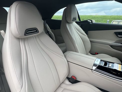 New 2026 Mercedes-Benz CLE 300 4MATIC Cabriolet image 21