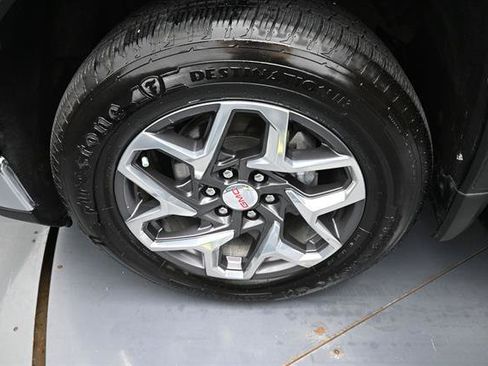 Used 2023 GMC Sierra 1500 SLT RWD image 25