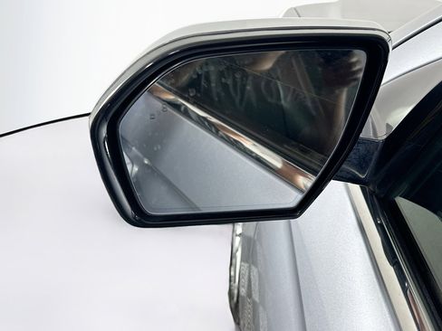 Used 2024 Ford Expedition Limited image 16