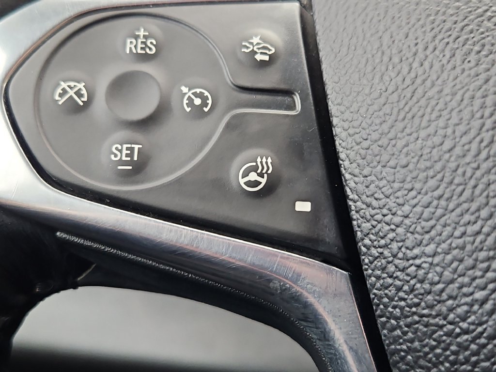 Used 2021 Chevrolet Traverse LT AWD/4WD image 19
