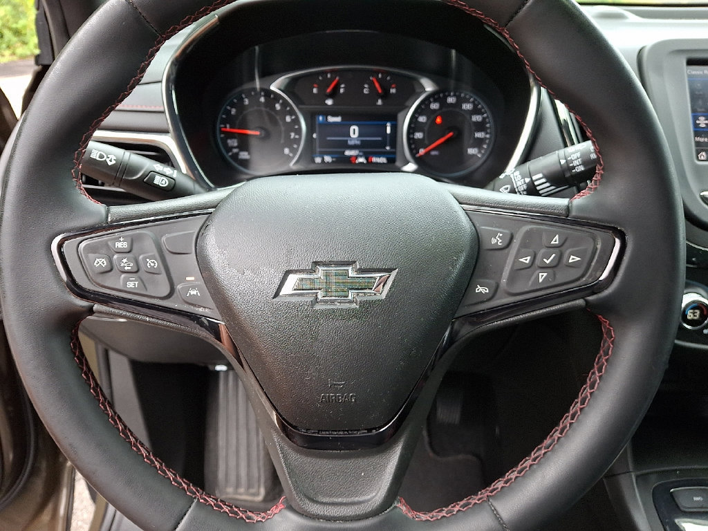 Used 2023 Chevrolet Equinox RS AWD/4WD image 24