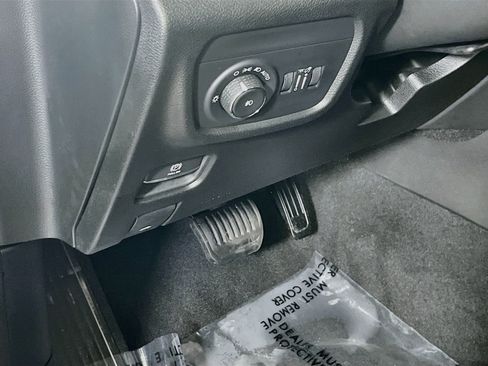 Used 2023 Jeep Grand Cherokee Limited w/ Trailer Tow Prep Group (B) AWD/4WD image 10