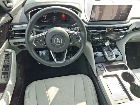 Certified 2026 Acura MDX w/ Technology Package AWD/4WD image 11