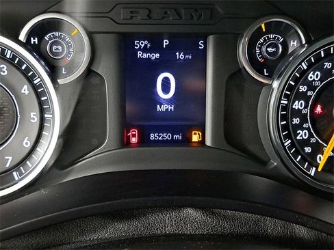 Used 2021 RAM 2500 Big Horn image 2