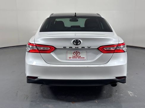 Used 2019 Toyota Camry XLE w/ Driver Assist Package image 9