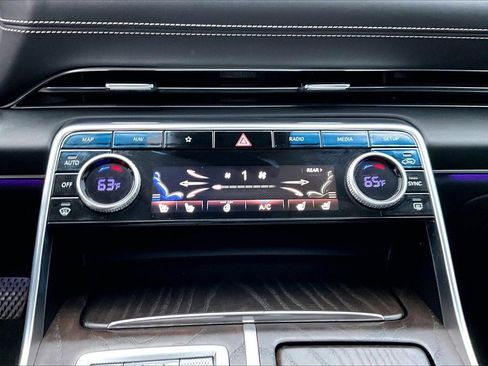 Used 2021 Genesis GV80 3.5T w/ Advanced Package 06 image 18