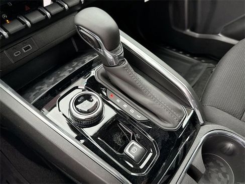 New 2026 GMC Canyon Elevation w/ Convenience Package image 20