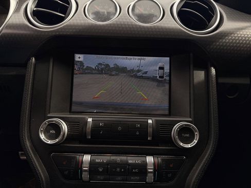 Used 2018 Ford Mustang GT Premium w/ GT Performance Package image 18