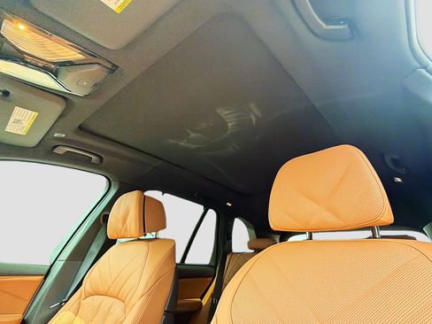 New 2026 BMW X5 xDrive40i w/ M Sport Package image 27