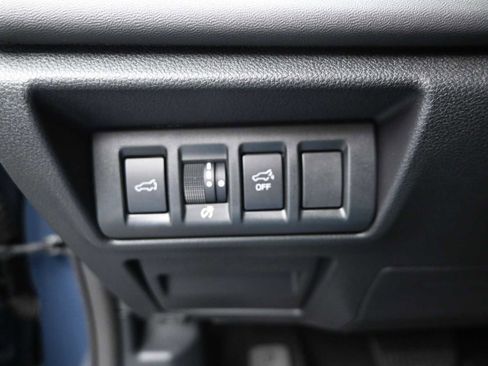 Used 2023 Subaru Outback Limited image 12