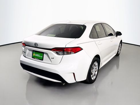 Used 2021 Toyota Corolla LE FWD image 10