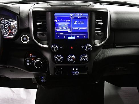 Used 2024 RAM 2500 Big Horn image 25