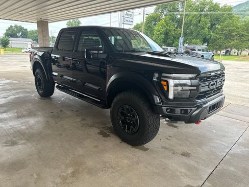 New 2026 Ford F150 Raptor w/ Equipment Group 803A Raptor R AWD/4WD image 3