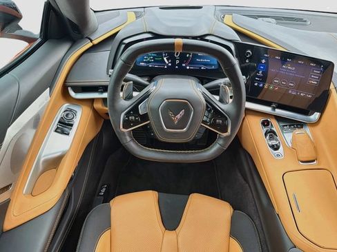 Used 2023 Chevrolet Corvette Stingray Premium Cpe w/ Z51 Performance Package RWD image 16