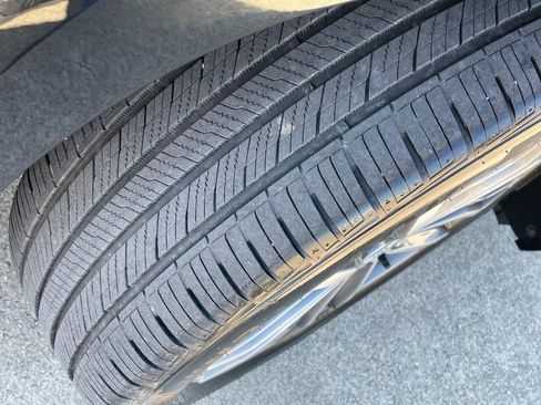 Used 2020 GMC Terrain Denali w/ Denali Premium Package image 9