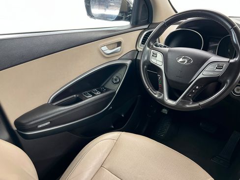 Used 2017 Hyundai Santa Fe Sport image 12