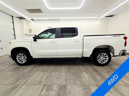 Used 2023 Chevrolet Silverado 1500 LT AWD/4WD image 2