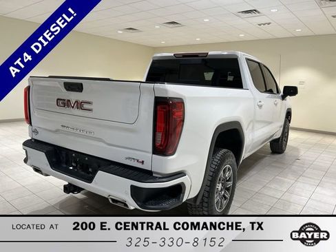 Certified 2024 GMC Sierra 1500 AT4 w/ AT4 Preferred Package image 5