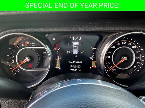 Used 2020 Jeep Gladiator Overland w/ LED Lighting Group image 13