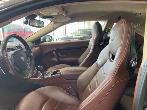 Used 2016 Maserati GranTurismo Sport image 14