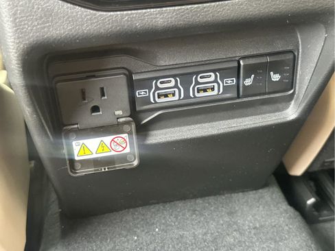 New 2025 Jeep Grand Cherokee Limited w/ Luxury Tech Group II image 63