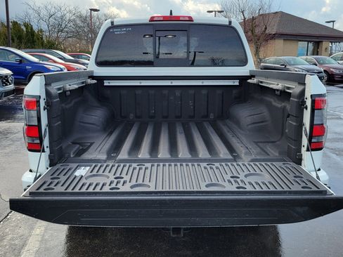 Used 2022 Nissan Frontier PRO-4X w/ Pro-4X Premium Package image 8
