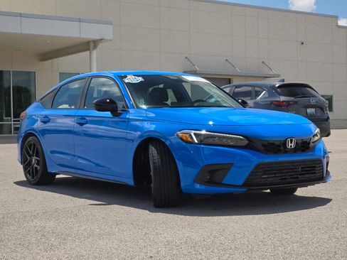 Used 2024 Honda Civic Sport image 6