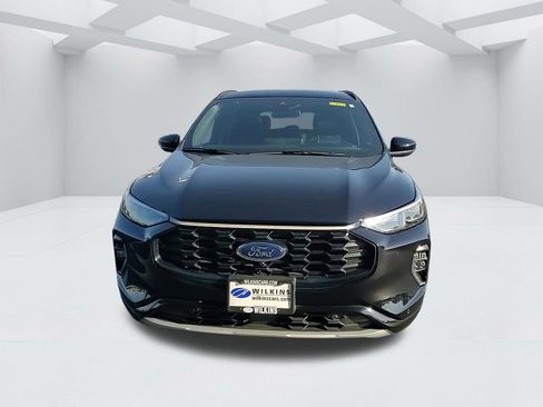 Used 2023 Ford Escape ST-Line Elite w/ Premium Technology Package image 9
