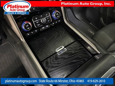 Used 2021 GMC Yukon Denali w/ Denali Premium Package AWD/4WD image 21
