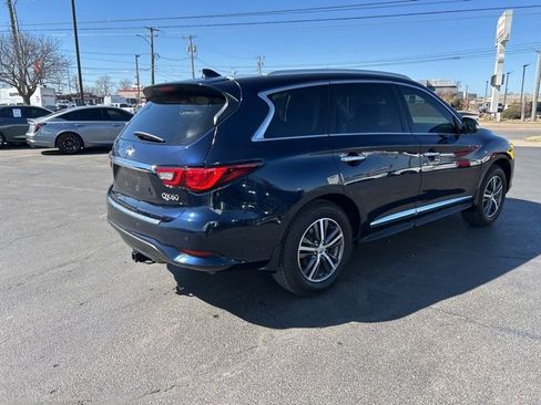 Used 2019 INFINITI QX60 Luxe w/ Essential Package image 6