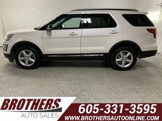 Used 2017 Ford Explorer XLT w/ Equipment Group 202A AWD/4WD video 1