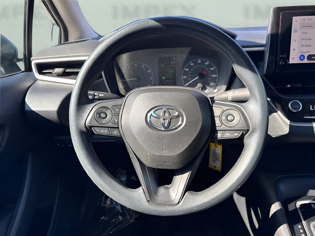 Used 2024 Toyota Corolla LE FWD image 13