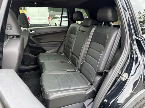 Used 2021 Volkswagen Tiguan SEL Premium R-Line AWD/4WD image 20
