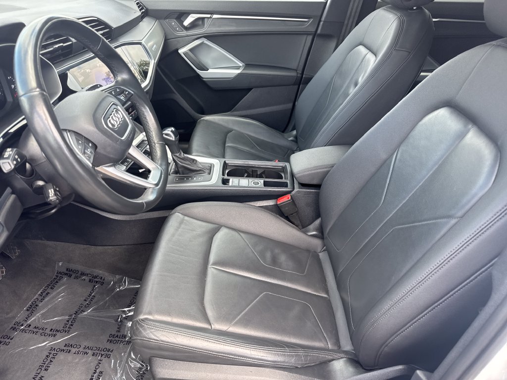 Used 2024 Audi Q3 2.0T Premium AWD/4WD image 23