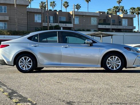 Certified 2025 Toyota Camry LE image 3
